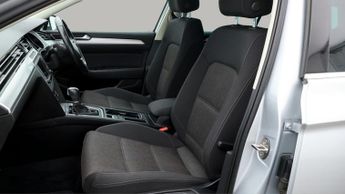 Volkswagen Passat SE BUSINESS TDI BLUEMOTION TECH DSG