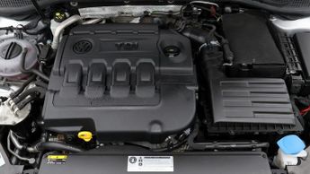 Volkswagen Passat SE BUSINESS TDI BLUEMOTION TECH DSG