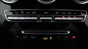 Mercedes-Benz GLC GLC 220 D 4MATIC AMG LINE