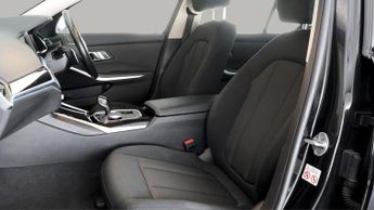 BMW 3 Series 330E SE PRO