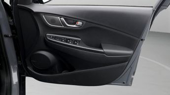 Hyundai KONA PREMIUM