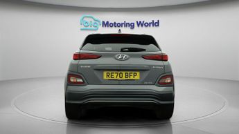 Hyundai KONA PREMIUM