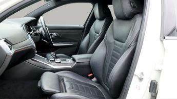 BMW 3 Series 320I M SPORT