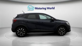 Renault Captur EVOLUTION E-TECH