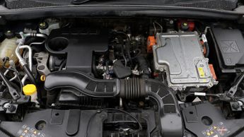 Renault Captur EVOLUTION E-TECH