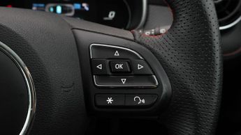 MG MG ZS TROPHY CONNECT