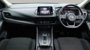 Nissan Qashqai DIG-T ACENTA PREMIUM DCT