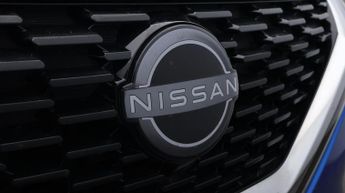 Nissan Qashqai DIG-T ACENTA PREMIUM DCT