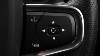 Volvo XC40 P8 R-DESIGN AWD