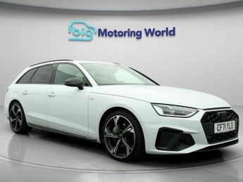 Audi A4 AVANT TFSI S LINE BLACK EDITION