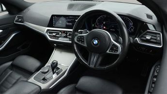 BMW 3 Series 330E M SPORT