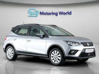 SEAT Arona TSI SE TECHNOLOGY