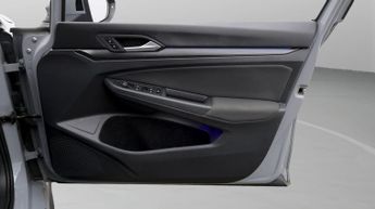 Volkswagen Golf GTI TSI DSG