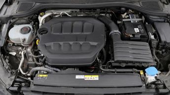 Volkswagen Golf GTI TSI DSG