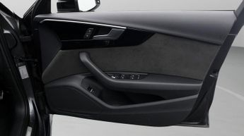 Audi A4 TDI S LINE BLACK EDITION
