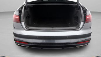 Audi A4 TDI S LINE BLACK EDITION