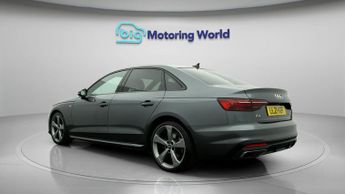Audi A4 TDI S LINE BLACK EDITION