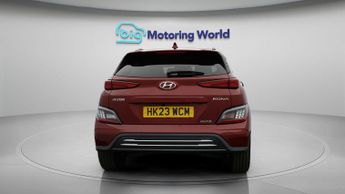 Hyundai KONA PREMIUM