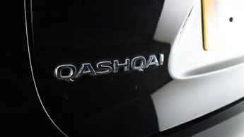 Nissan Qashqai DIG-T ACENTA PREMIUM DCT