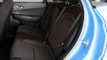 Hyundai KONA PREMIUM
