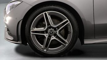 Mercedes-Benz CLA CLA 200 AMG LINE