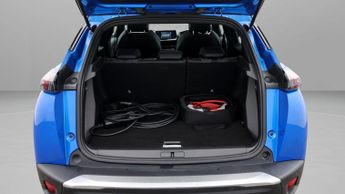 Peugeot E-2008 GT
