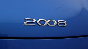 Peugeot E-2008 GT