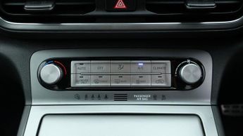 Hyundai KONA PREMIUM