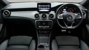 Mercedes-Benz GLA GLA 180 AMG LINE EDITION
