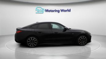 BMW i4 EDRIVE40 M SPORT
