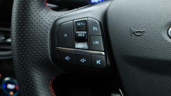 Ford Kuga ST-LINE EDITION