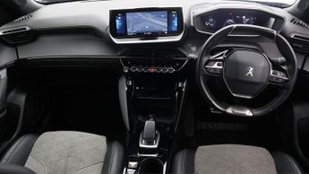 Peugeot E-2008 GT PREMIUM