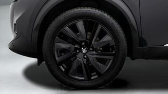 Peugeot E-2008 GT PREMIUM