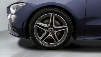 Mercedes-Benz CLA CLA 200 AMG LINE