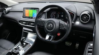 MG MG HS EXCLUSIVE DCT