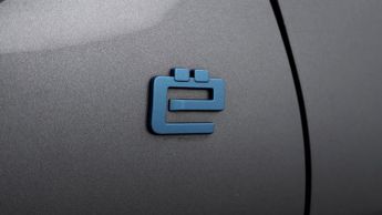 Citroen e-C4 SHINE PLUS