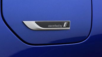 BMW 3 Series 330E M SPORT