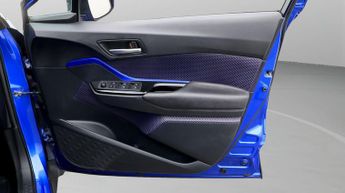 Toyota C-HR DYNAMIC