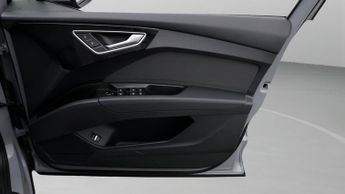 Audi Q4 e-tron SPORT