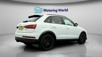 Audi Q3 TFSI S LINE BLACK EDITION