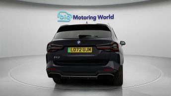 BMW iX3 M SPORT