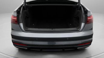 Audi A4 TDI S LINE BLACK EDITION