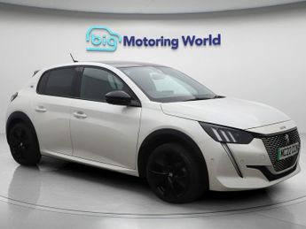 Peugeot E-208 GT PREMIUM