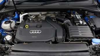 Audi Q3 TFSI S LINE