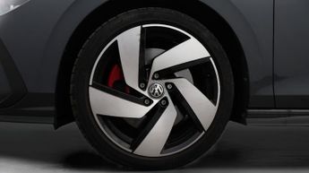 Volkswagen Golf GTI TSI DSG