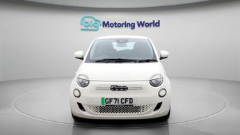 Fiat 500e ACTION