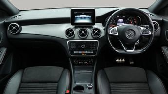 Mercedes-Benz CLA CLA 220 D 4MATIC AMG LINE