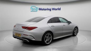 Mercedes-Benz CLA CLA 200 AMG LINE