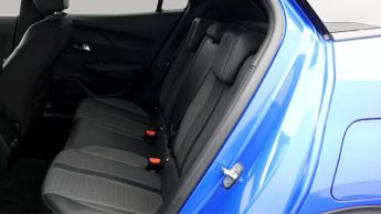 Peugeot E-2008 ALLURE PREMIUM