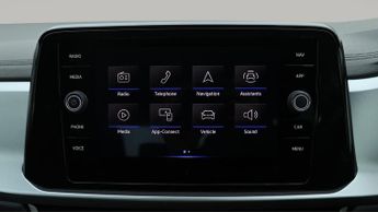 Volkswagen T-Roc LIFE TSI DSG